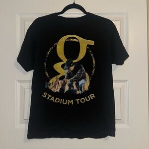 Garth Brooks Stadium Tour Tshirt- Size Unisex Small